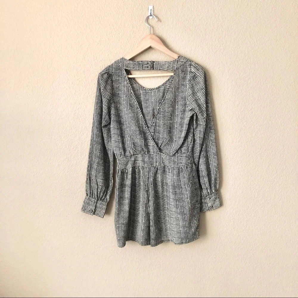 Asos open back ruffled romper long sleeve - Picture 3 of 4